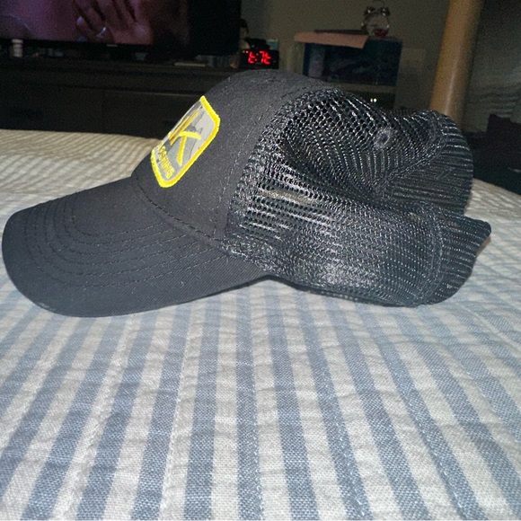 HUK Performance Fishing Gear Hat Mens Snap Back Adjustable Black Mesh Trucker - Picture 2 of 7